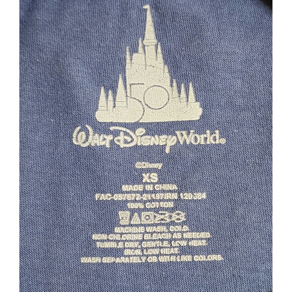 Walt Disney World Graphic T-Shirt Size XS 50th Anniversary Blue Long Sleeve - Picture 7 of 9